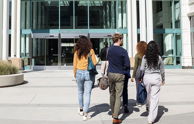 students walk into the meridian university la center campus